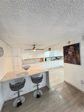6901 SW 147th Avenue 2E, Miami, FL 33193