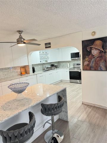 6901 SW 147th Avenue 2E, Miami, FL 33193