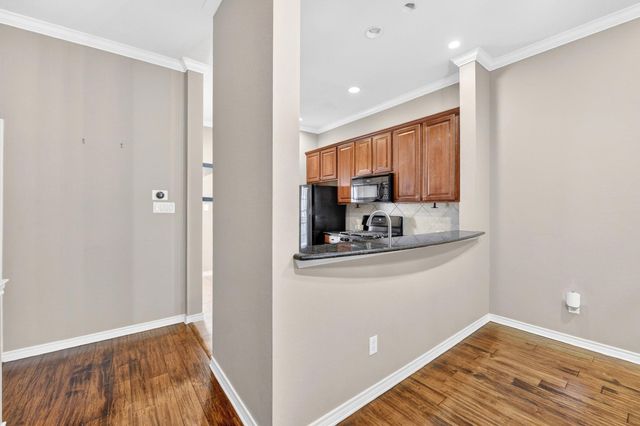 5026 Calloway Drive 163, Addison, TX 75001