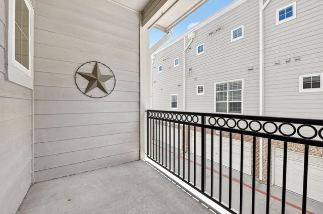 5026 Calloway Drive 163, Addison, TX 75001