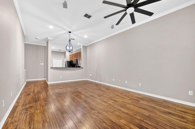 5026 Calloway Drive 163, Addison, TX 75001