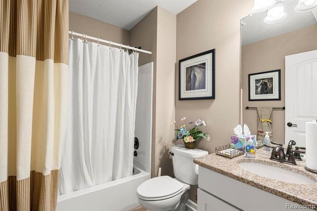 6286 Merion Lane 75, Grand Blanc, MI 48439