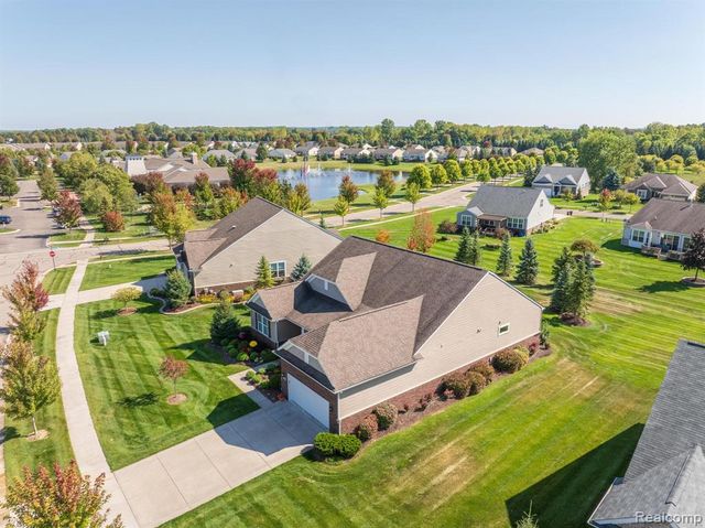 6286 Merion Lane 75, Grand Blanc, MI 48439