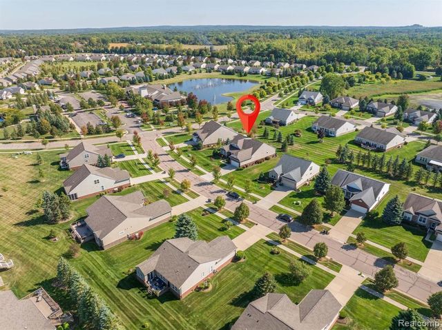 6286 Merion Lane 75, Grand Blanc, MI 48439