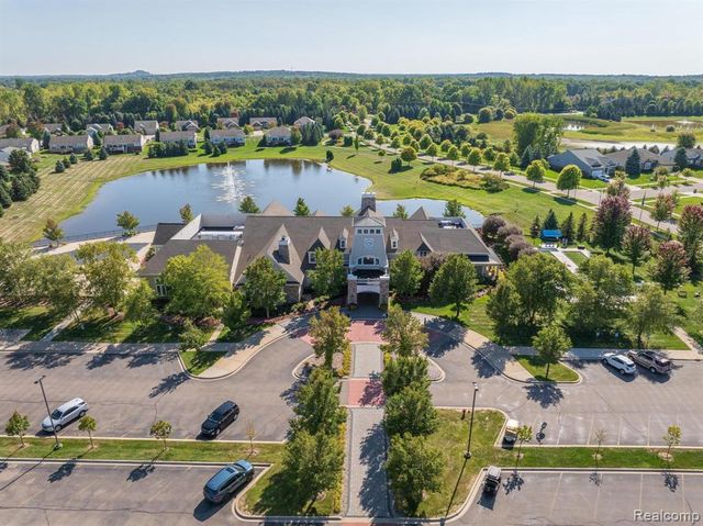 6286 Merion Lane 75, Grand Blanc, MI 48439