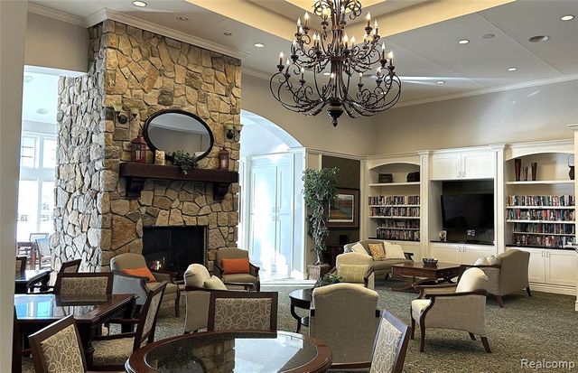 6286 Merion Lane 75, Grand Blanc, MI 48439