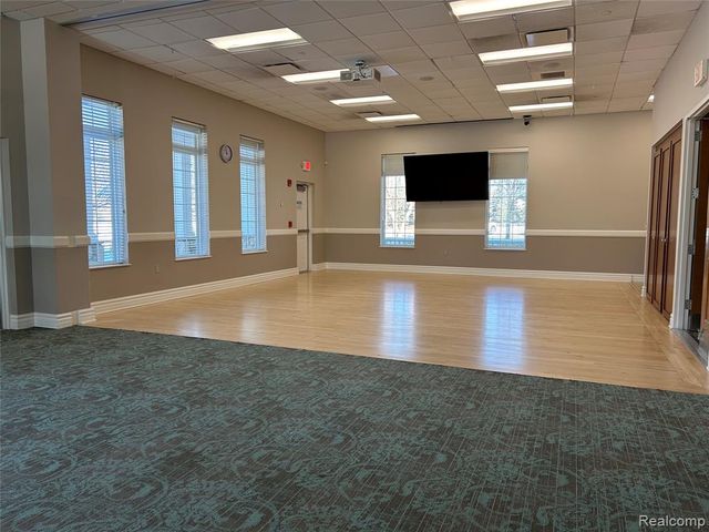 6286 Merion Lane 75, Grand Blanc, MI 48439