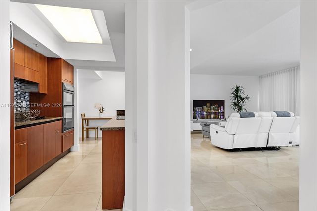 1500 Ocean Dr 505, Miami Beach, FL 33139