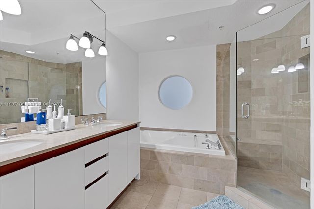 1500 Ocean Dr 505, Miami Beach, FL 33139