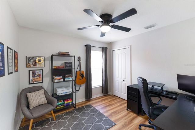 5617 WAR ADMIRAL DRIVE, Wesley Chapel, FL 33544