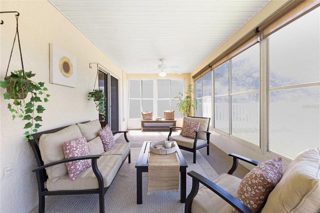 5617 WAR ADMIRAL DRIVE, Wesley Chapel, FL 33544