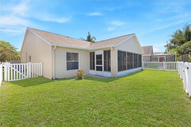 5617 WAR ADMIRAL DRIVE, Wesley Chapel, FL 33544