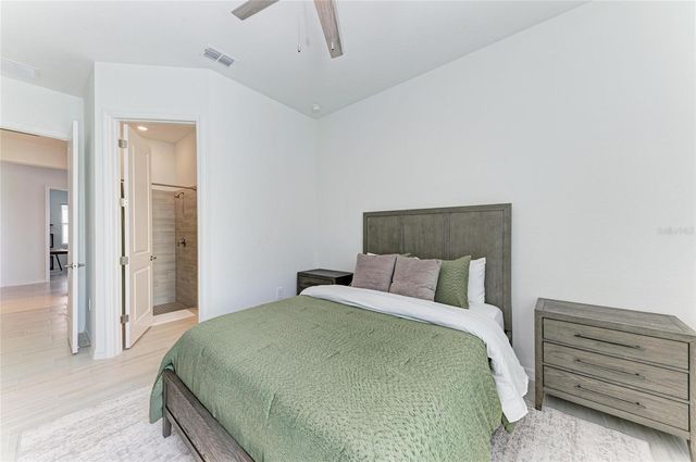 5624 LIGHTNING WHELK, Lakewood Ranch, FL 34211