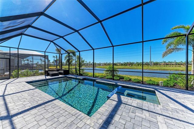 5624 LIGHTNING WHELK, Lakewood Ranch, FL 34211