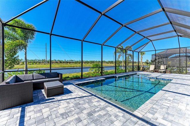 5624 LIGHTNING WHELK, Lakewood Ranch, FL 34211