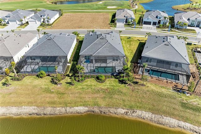 5624 LIGHTNING WHELK, Lakewood Ranch, FL 34211