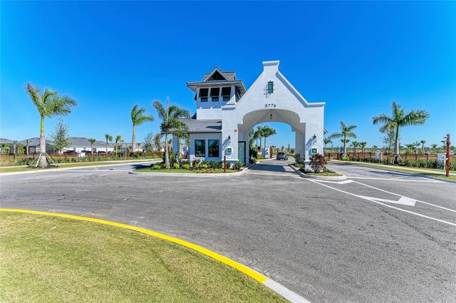 5624 LIGHTNING WHELK, Lakewood Ranch, FL 34211