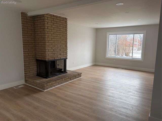 15542 Pennsylvania Street, Southfield, MI 48075