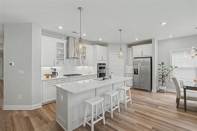620 Shadow Moss Avenue, Canton, GA 30115