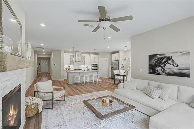 620 Shadow Moss Avenue, Canton, GA 30115