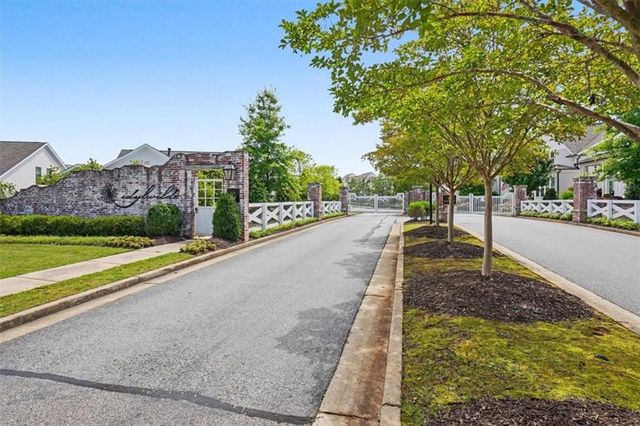 620 Shadow Moss Avenue, Canton, GA 30115