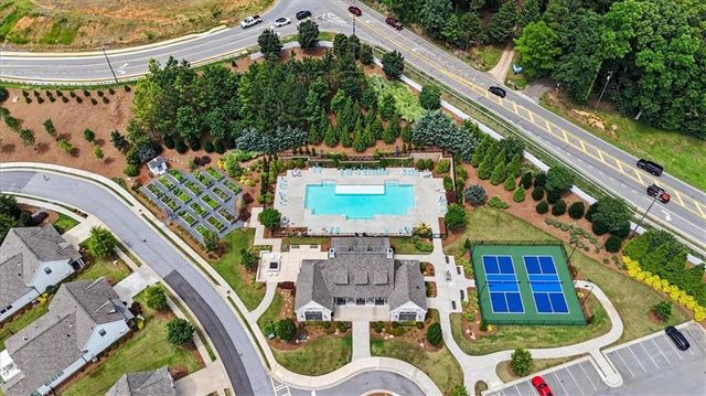 620 Shadow Moss Avenue, Canton, GA 30115
