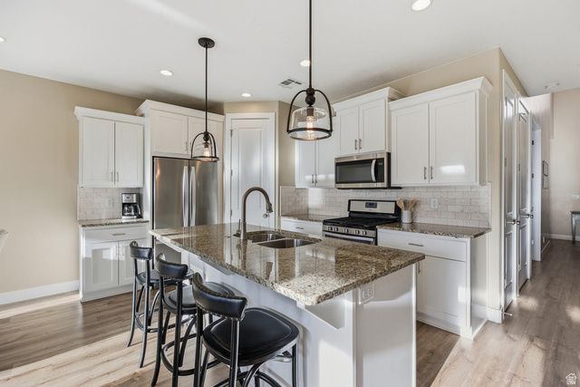 4981 N ESCAPES DR, St. George, UT 84770