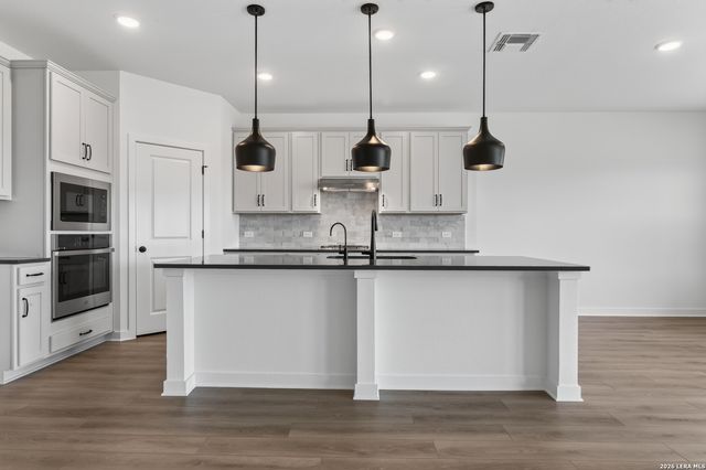 12102 Vista Flats, Live Oak, TX 78233