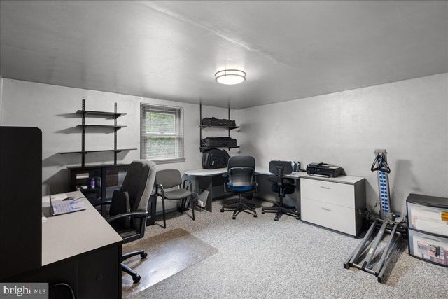 1050 PENNSYLVANIA AVE, Franklinville, NJ 08322