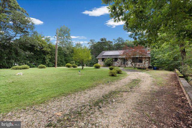 1050 PENNSYLVANIA AVE, Franklinville, NJ 08322