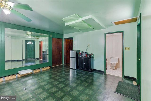 1050 PENNSYLVANIA AVE, Franklinville, NJ 08322