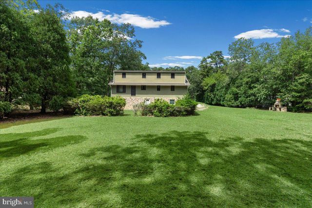 1050 PENNSYLVANIA AVE, Franklinville, NJ 08322