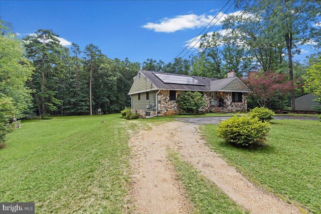 1050 PENNSYLVANIA AVE, Franklinville, NJ 08322