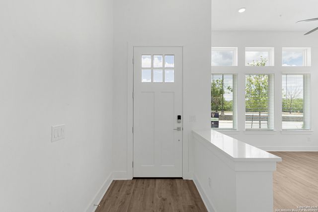 10011 UNIVERSITY WAY, San Antonio, TX 78224