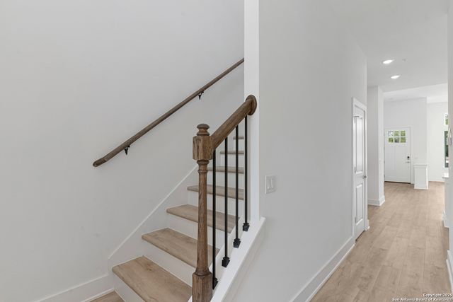 10011 UNIVERSITY WAY, San Antonio, TX 78224