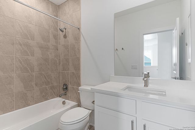 10011 UNIVERSITY WAY, San Antonio, TX 78224