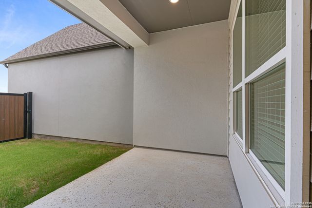 10011 UNIVERSITY WAY, San Antonio, TX 78224