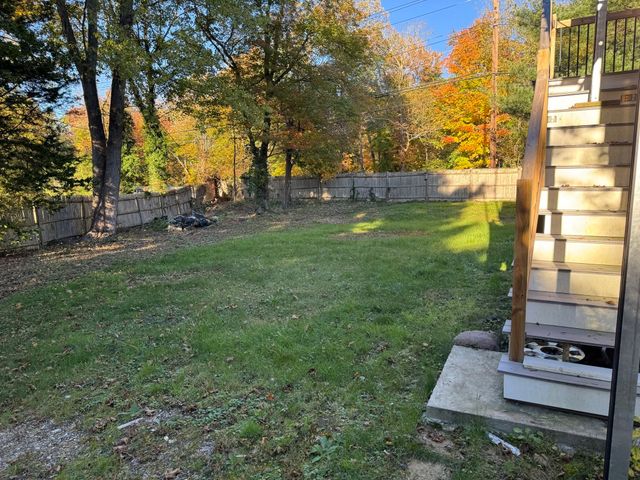 1 Sunnybrook Ln, Canton, MA 02021