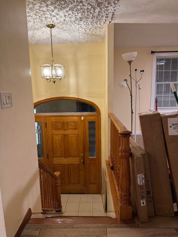 1 Sunnybrook Ln, Canton, MA 02021