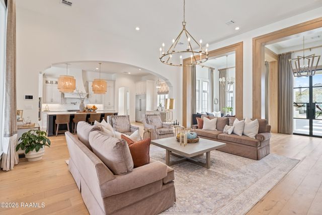 101 Rio Ridge Drive, Lafayette, LA 70508