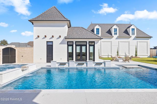 101 Rio Ridge Drive, Lafayette, LA 70508