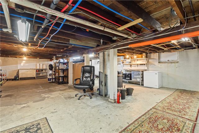 1 Capron Road, Smithfield, RI 02917