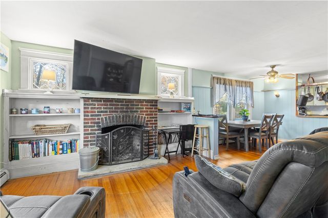 1 Capron Road, Smithfield, RI 02917