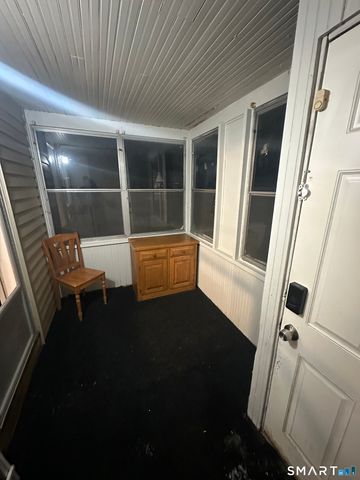 574 South Quaker Lane, West Hartford, CT 06110