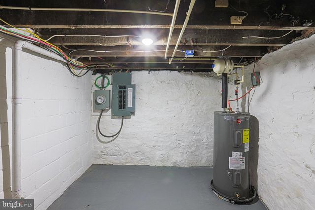 4833 REISTERSTOWN RD, Baltimore, MD 21215