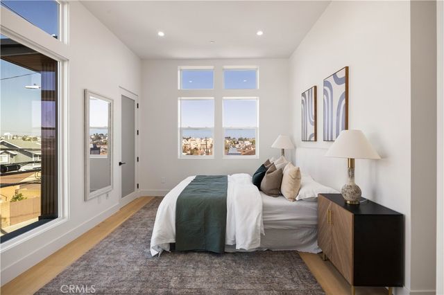 902 Green, Redondo Beach, CA 90278