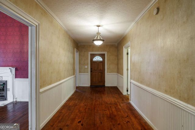 48 Georgia Avenue, Comer, GA 30629