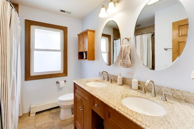 714 W Campbell Street, Arlington Heights, IL 60005