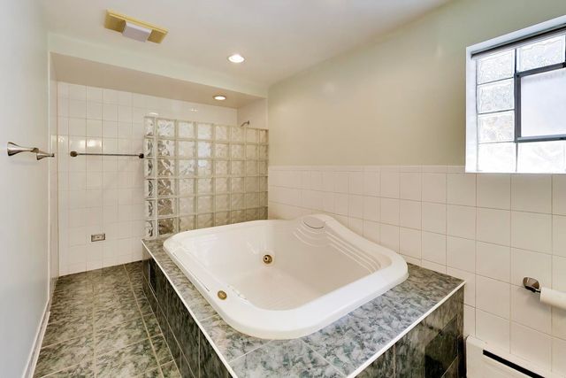 714 W Campbell Street, Arlington Heights, IL 60005