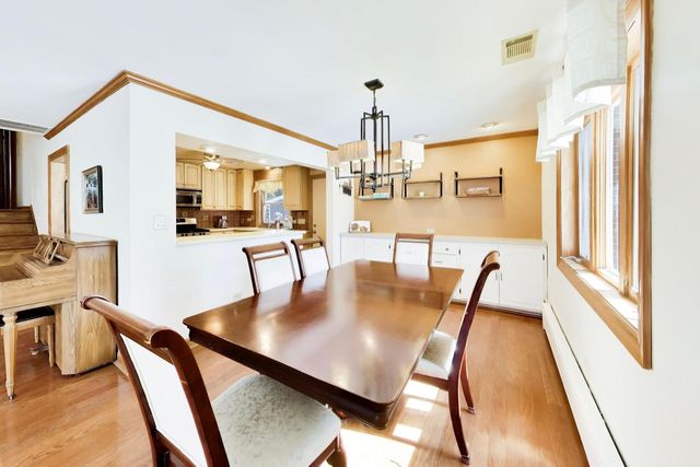 714 W Campbell Street, Arlington Heights, IL 60005